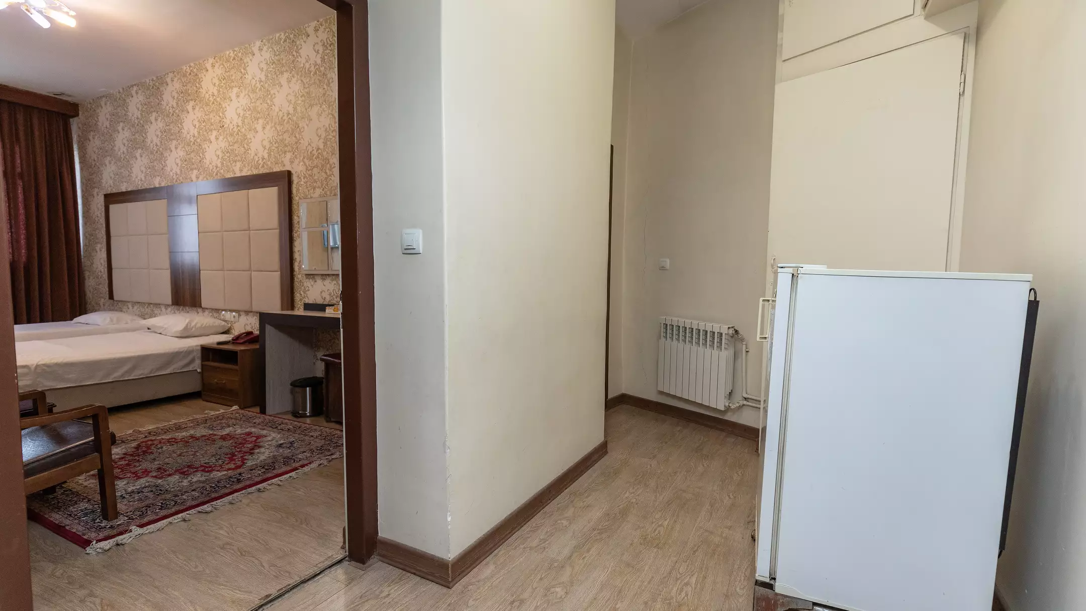 Alibaba https://cdn.alibaba.ir/ostorage/hotel-accommodation-images/674c4ea410d0d5745be3d359_هتل سینا - سوئیت دوخوابه چهارتخته (1).webp